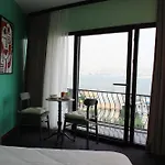 Hostel Ueskuedar