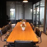 Hostel Ueskuedar