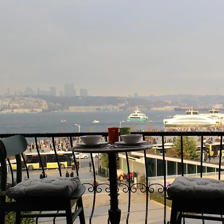 Ueskuedar Hostel Isztambul